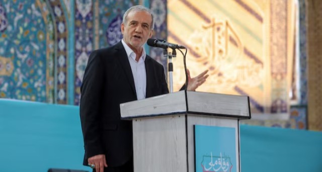 ايٽمي هٿيار ٺاهڻ جو ڪو ارادو ناهي:ايراني صدر